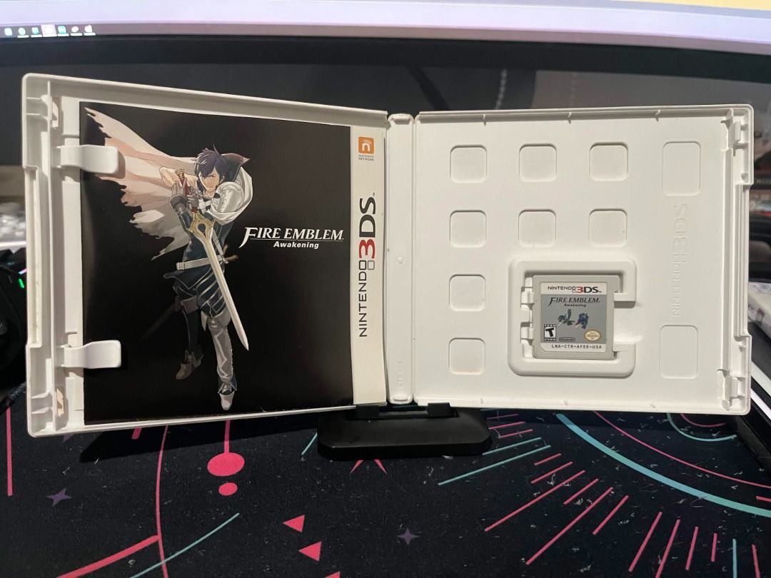 Fire Emblem Awakening (Category: Nintendo) located in Santa Cruz. Submitted by konburice (Listing ID 1463403935, Image 3). Description: .