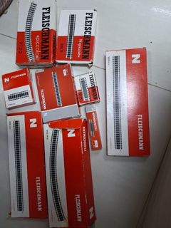（分類：）位於 。 由 pccheuk 提交（商品編號 1463356205，圖片 1）。簡介： 。