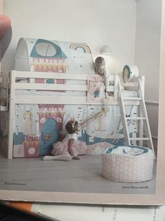 （分類：）位於 。 由 ayleys.c 提交（商品編號 1463346648，圖片 1）。簡介： 。