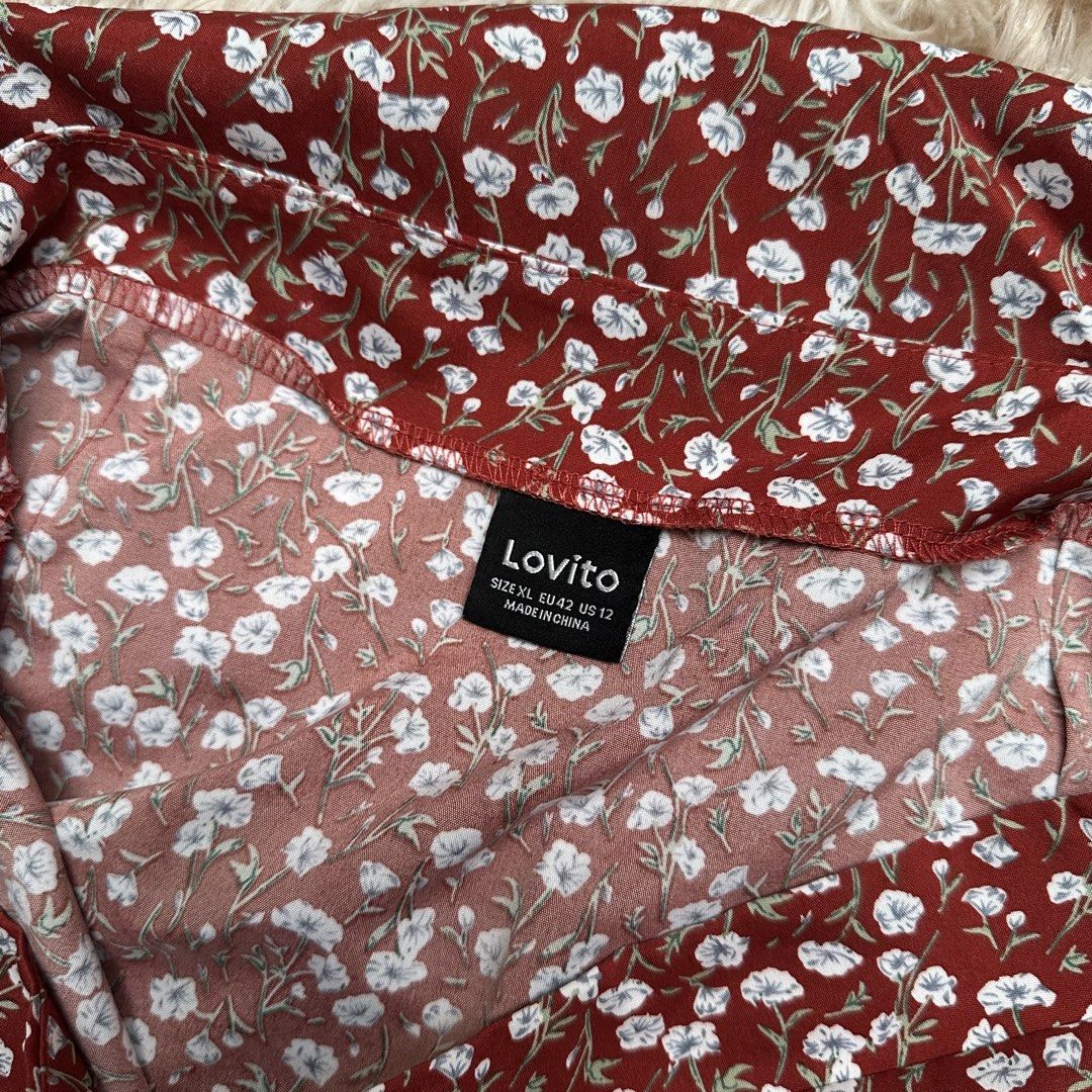 Floral Red Skirt (Category: Skirts) located in Cainta. Submitted by tooonico (Listing ID 1463367708, Image 3). Description: RFS: Not my size anymore MOP: GCash/Maya/Maribank/UB.
