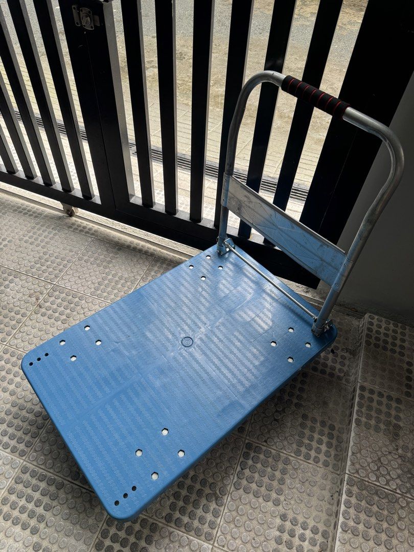 foldable trolley cart - heavy duty (steel) (Category: Everything Else Others) located in Marikina City. Submitted by whotfis_jaja (Listing ID 1463407813, Image 3). Description: lightly used, it’s perfectly fine with complete inclusions of ropes MOP - Maribank - BDO MOD - lalamove - J&T.