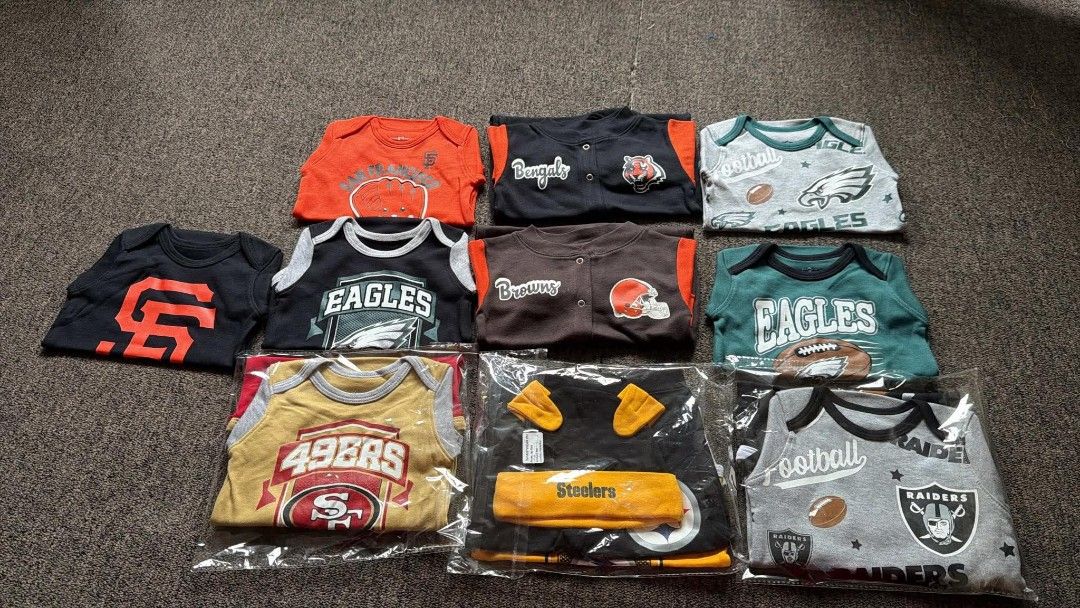 FOR 0 TO 3 MONTHS BRAND NEW AUTHENTIC (Category: Baby Monitors) located in Tanay. Submitted by tykezz (Listing ID 1463387776, Image 1). Description: FOR SALE 📩👇 0/3 MONTHS 5pc onesie bundle 0/3 Steelers set 0/3 2pc raiders onesie set 0/3 2pc 49ers onesie set 0/3 Bengals overall 0/3 Browns overall 0/3 BRAND NEW AUTHENTIC.