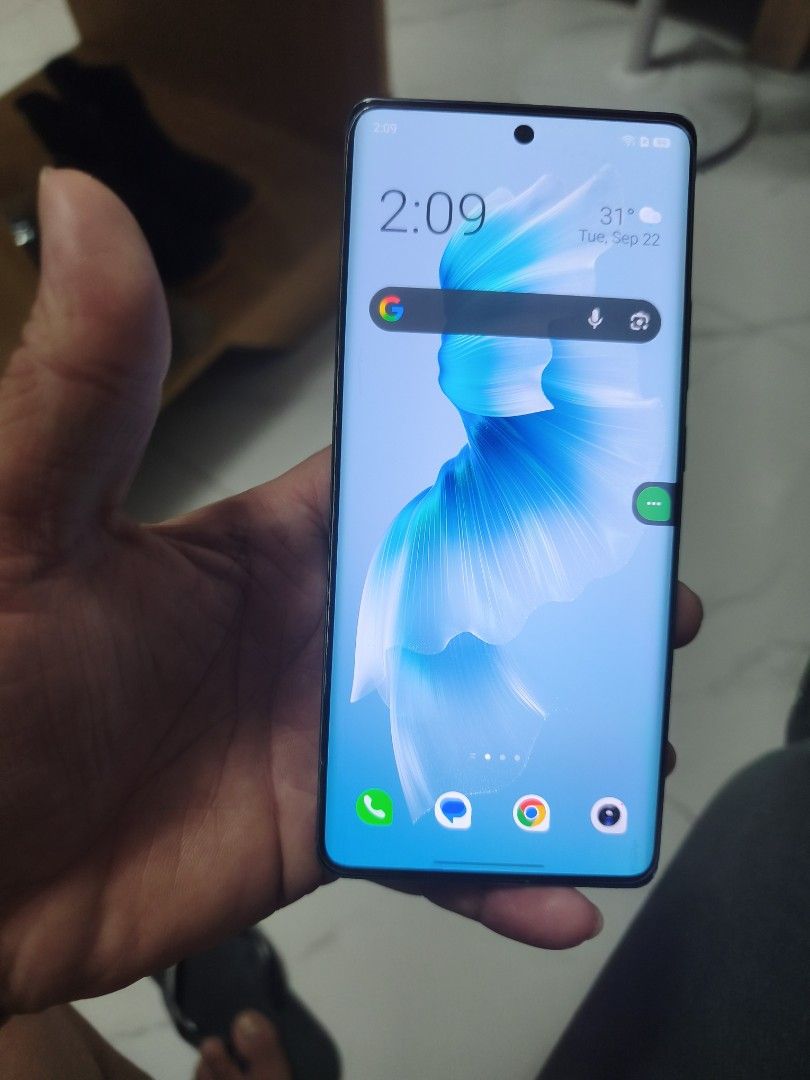 for sale (Category: Android Others) located in Malabon City. Submitted by swiftowl_014d48 (Listing ID 1463380611, Image 2). Description: no issue makinis na makinis super linaw ng camera makunat battery goods for gaming packge unit and vivo fast chargr only wg na mg hanap ng wala meet up sm sangandaan only pm lng sa mag gsto.