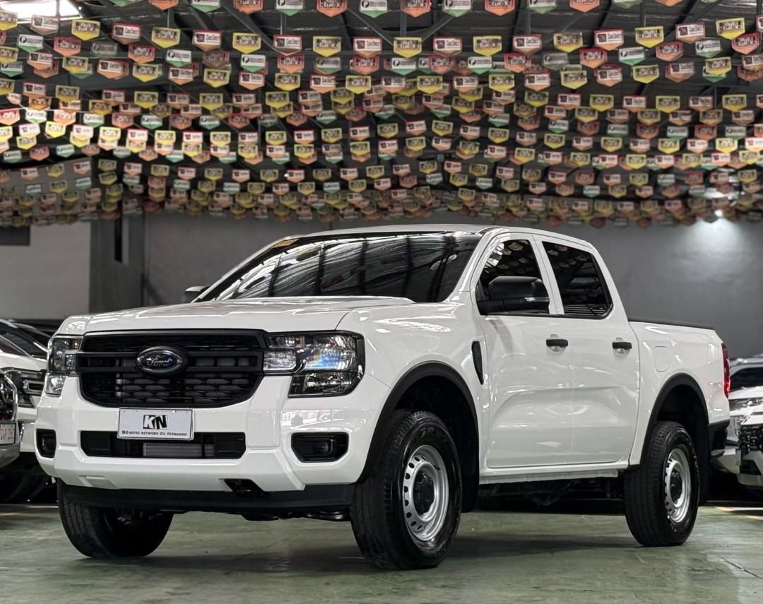 Ford Ranger Ranger XL Manual (Category: Used Cars) located in Marikina City. Submitted by wensonkngf (Listing ID 1463395205, Image 3). Description: 2025 Ford Ranger XL 2.0L 4x4 M/T Diesel 🚘 100% Accident & flood-free 📄 100% Verified documents 🧭 100% Untampered odometer 🅿️998,000 Sample Financing Computation: Downpayment: 199,600 (20%) 4 years: 28,295 3 years: 34,760 2 years: 48,190 Unit Details: ✳️Ending Plate no: 4 ✳️2.0L Single-Turbo Diesel