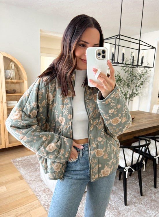 Forever 21 Quilted Floral Zip-Up Jacket (Category: Coats, Jackets and Outerwear) located in Sariaya. Submitted by retro.stuff (Listing ID 1463359788, Image 1). Description: Cute sage green floral quilted jacket from Forever 21. Full zip with stand-up collar. Perfect for layering. Oversized. Medium on tag but would fit up to XL frame. A bit chunky. Comfy texture. .