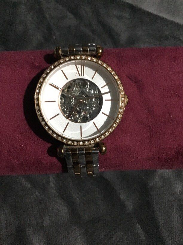 Fossil authomatic watch (Category: Men's Watches) located in Baguio. Submitted by agozun61 (Listing ID 1463554473, Image 1). Description: Fossil women Tillie Authomatic watch model BQ3875 featuring a two tone stainless steel bracelet and a exposed mechanical skeleton dial..