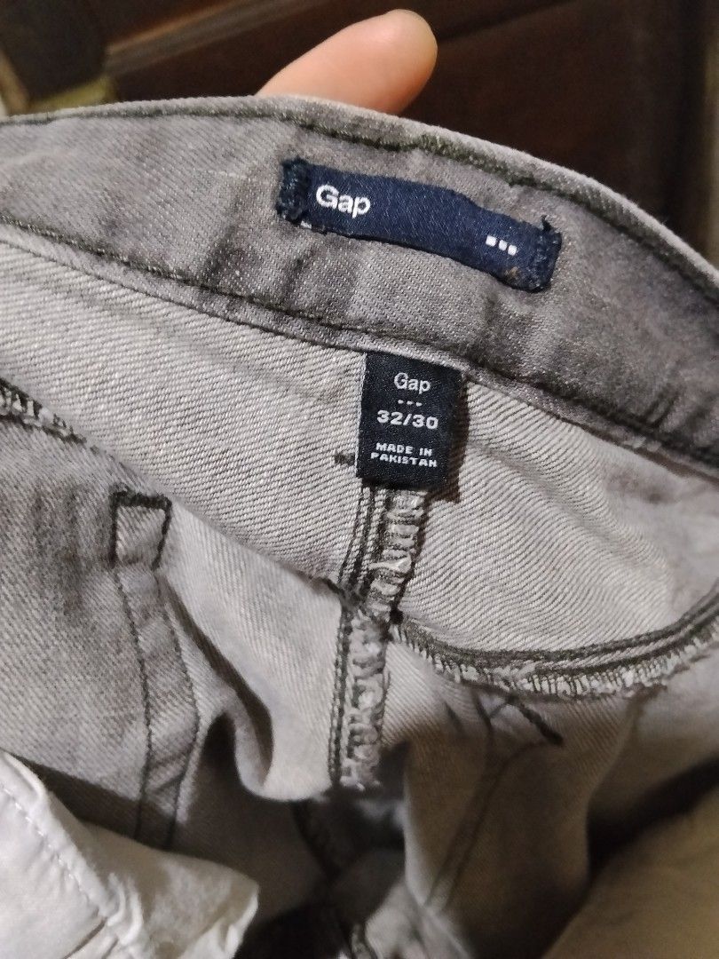 GapFlex Grey Denim Jeans (Category: Jeans) located in Makati City. Submitted by acunamagbenta (Listing ID 1463554258, Image 3). Description: - Brand: Gap - Color: Grey Denim - Size: 32 Waist, 30 Length - Style: Classic five-pocket - Fit: Straight leg - Origin: Made in Pakistan - Ideal for: Everyday wear.