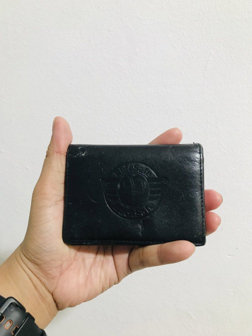 GENUINE LEATHER CARDHOLDRR (Category: Purses & Pouches) located in Gamu. Submitted by 2022bagsbunny (Listing ID 1463389203, Image 1). Description: .