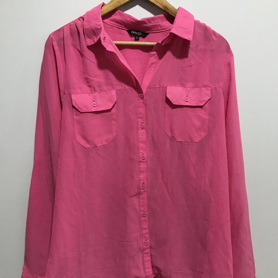 GEORGE Pink Button Down Longsleeve Polo (Category: Longsleeves) located in Cavite. Submitted by tanya.valentin (Listing ID 1463510517, Image 1). Description: - 25x31.