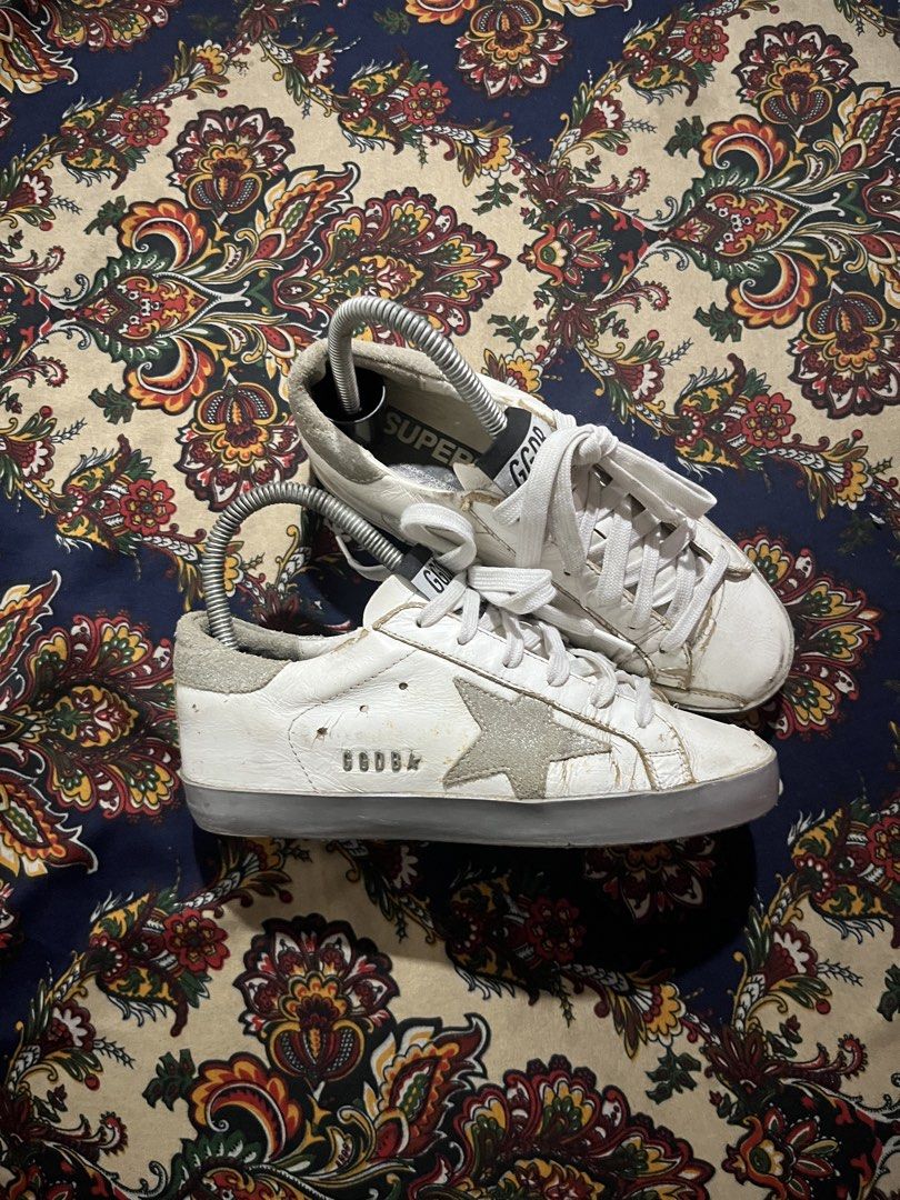 Golden goose (Category: Sneakers) located in Cagayan de Oro. Submitted by david_thrift (Listing ID 1463385298, Image 2). Description: .