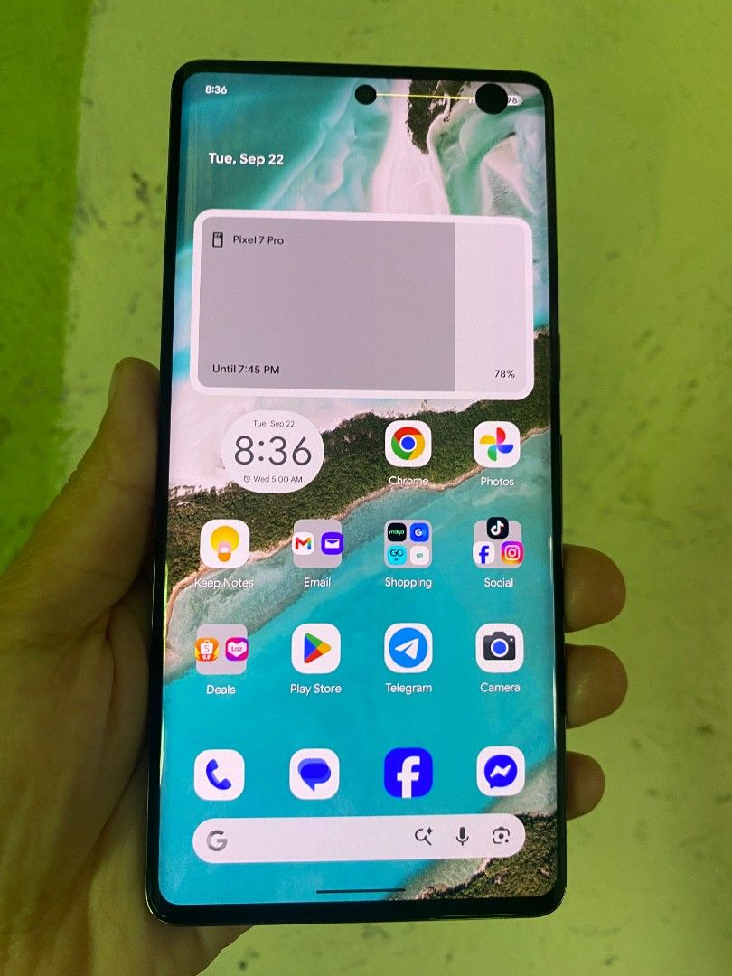 Google Pixel 7 pro (Category: Google Pixel) located in Manila. Submitted by switznicer (Listing ID 1463330624, Image 3). Description: SALE OR SWAP +CASH sana - Google Pixel 7 Pro - 128GB Storage - Color: Black - all working unli check sa meet up - Smooth performance - Battery makunat battery - High-quality camera ( lalaban to sa iPhone mo) 📌 NO HISTORY OF REPAIR 📌 FACTORY UNLOCK issue: kita naman sa pic sa bandang taas pero No ghost touch yan a