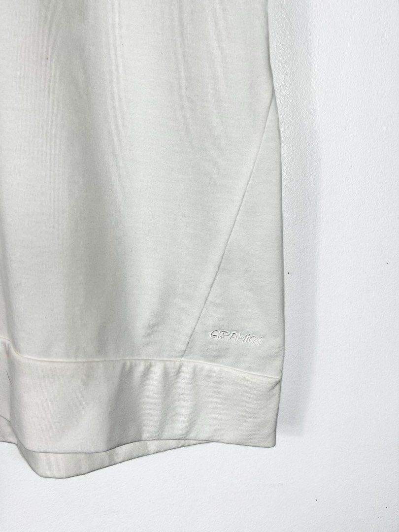 Gramicci Trouttail Blank Shirt (Category: Tshirts & Polo Shirts ) located in Bacolod City. Submitted by nodaysoff (Listing ID 1463455223, Image 3). Description: Gramicci Trouttail Blank Shirt - Authentic Measures: 24x30 | Xl Excellent condition Flaws: light stain washable ₱880.