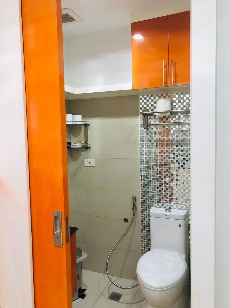 GREEN RESIDENCES CONDO FOR RENT (Category: Apartments & Condos) located in Manila. Submitted by cosabi (Listing ID 1463349245, Image 2). Description: 🏢 GREEN RESIDENCES CONDO FOR RENT 📍 Taft Avenue, Malate, Manila 🛏️ 1 Bedroom – Good for 2 Persons 🎓 Near De La Salle University (DLSU) 🚆 Near LRT-1 Vito Cruz Station .