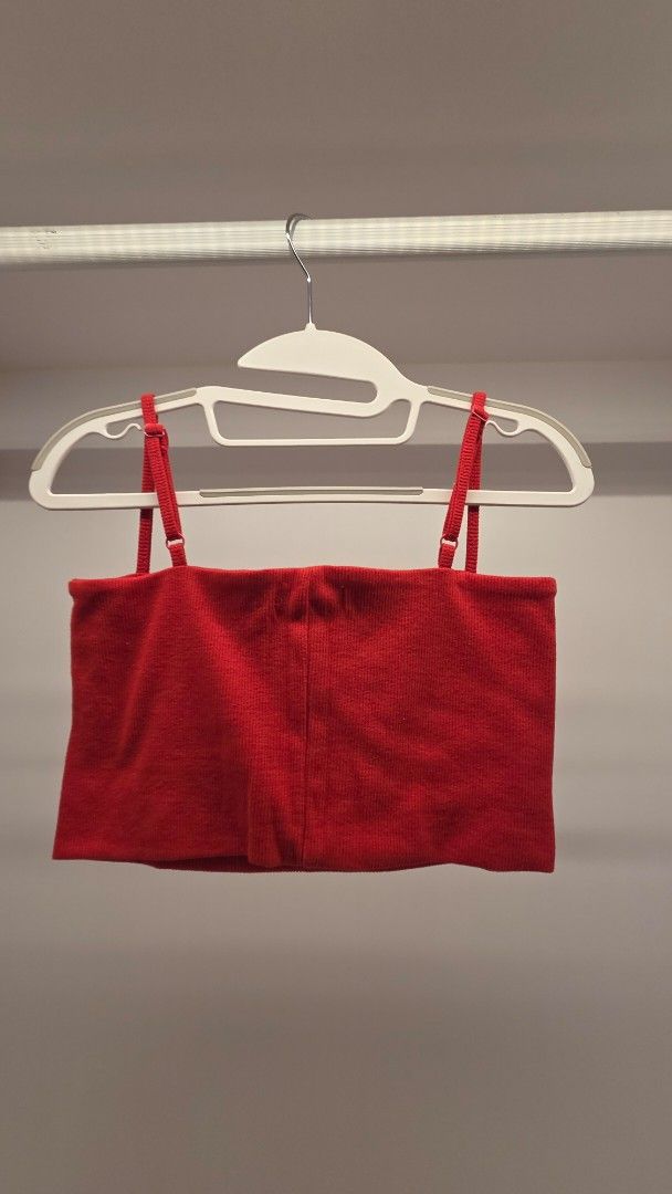 GTW URBAN Red Ribbed Bustier Top Size S (Category: Sleeveless) located in Mandaluyong City. Submitted by loijiminigo (Listing ID 1463457790, Image 2). Description: - Brand: GTH URBAN - Color: Red - Style: Ribbed Bustier Top - Features: Adjustable straps, structured bust - Material: Comfortable and stretchy - Estimated Size: S - Versatile: Great for layering or wearing solo.