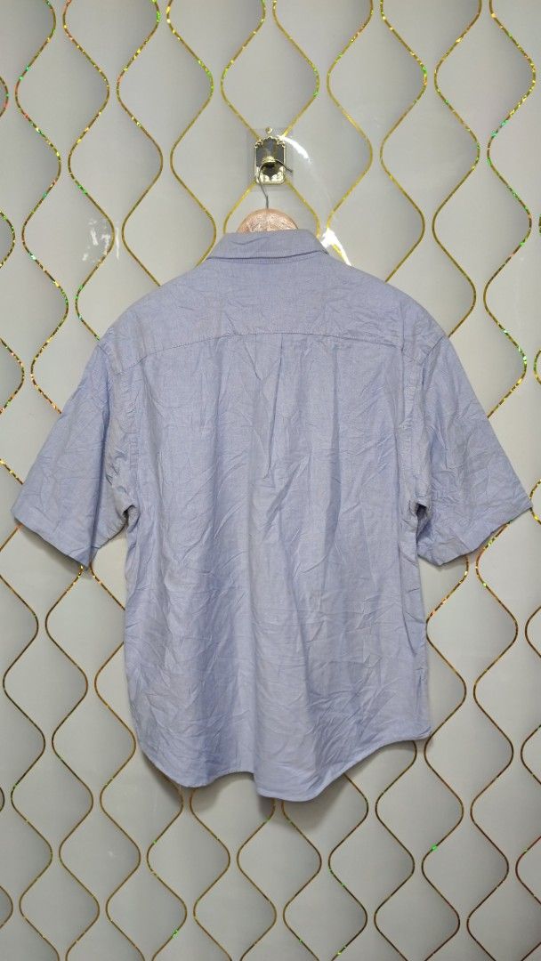 GU Short Sleeve Button Up Shirt Light Blue (Category: Tshirts & Polo Shirts ) located in Manila. Submitted by zariyah.1986 (Listing ID 1463331768, Image 2). Description: - GU Light Blue Short Sleeve Button-Up Shirt - Material: Oxford Fabric - Features: Chest Pocket, Button-Down Collar - Size: Medium (M) - Perfect for casual outfits.
