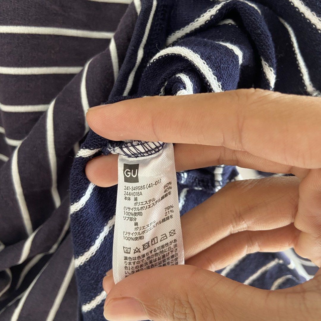 GU Striped Longsleeve Oversize Crewneck (Category: Coats, Jackets and Outerwear) located in Angeles City. Submitted by eriellynnthrifts (Listing ID 1463462059, Image 3). Description: 20x26 S on tag Good Condition. See photo for details 240 Angeles City Pampanga.