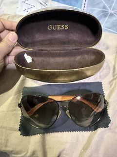 (Category: ) located in . Submitted by aprilluxcloset0812 (Listing ID 1463480278, Image 1). Description: .