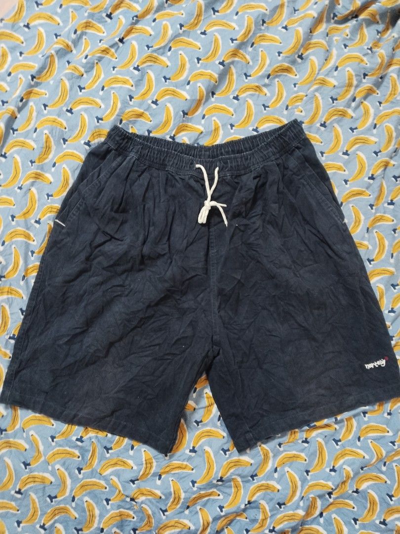 Gujee Casual Short XXL (Category: Shorts) located in Mabalacat. Submitted by al_amin_thrift (Listing ID 1463463958, Image 1). Description: Gujee Brand & Originals Casual Shorts — Size XXL Length 20 ✅ Brand: Gujee — Established 2013 ✅ Color: Dark Navy Blue ✅ Size: XXL — Relaxed fit ✅ Material: Soft woven cotton twill — comfortable, durable ✅ Features: - Elastic waistband with off-white drawstring ​ - Side pockets + back pocket ​ - Embroidered "nar