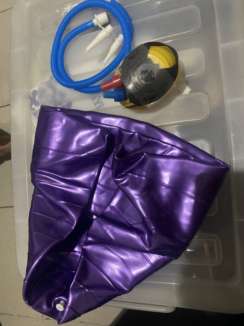Gym ball (Category: Racket and Ball Sports) located in Manila. Submitted by sapworks.ph (Listing ID 1463500516, Image 2). Description: .
