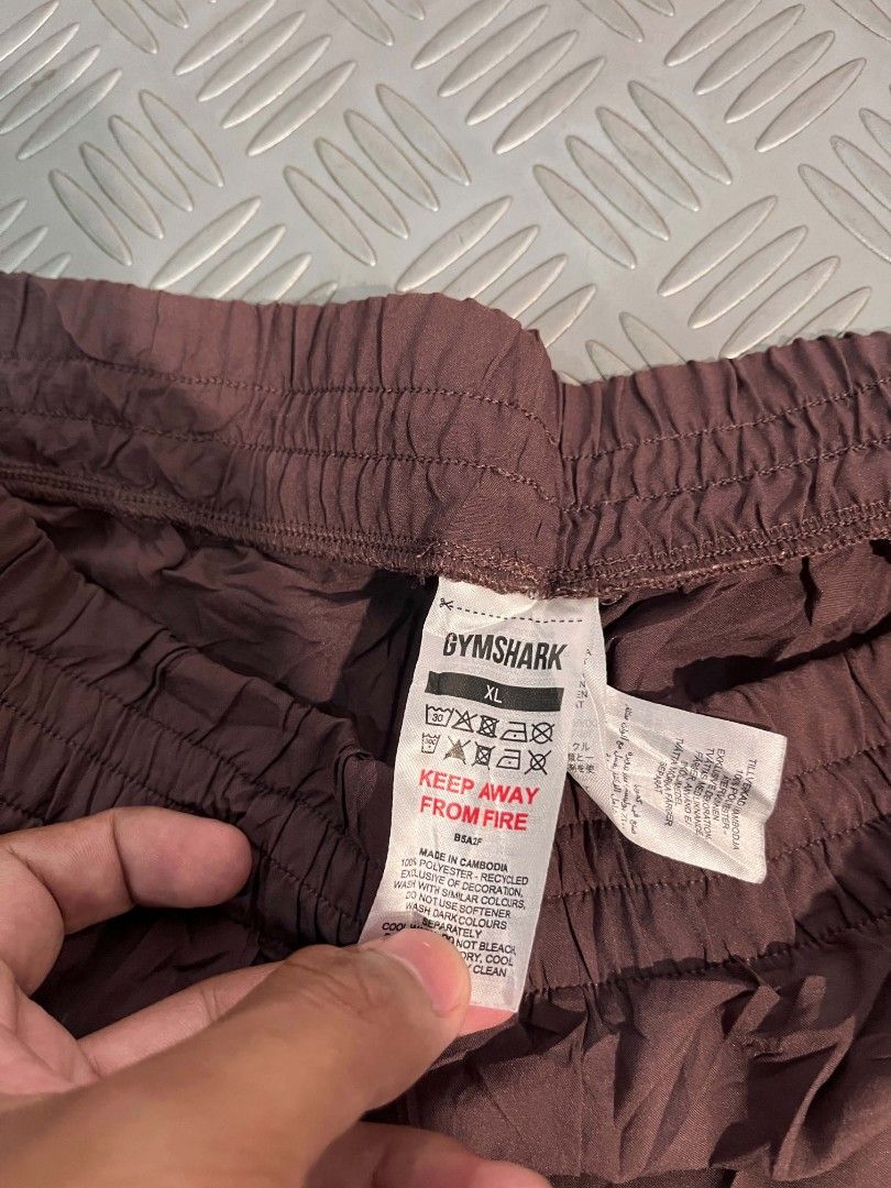 Gymshark Short's (Category: Shorts) located in Dumaguete. Submitted by boting14 (Listing ID 1463419282, Image 3). Description: 🏷️Gymshark Short's 📍Waistline - 30 📍Length - 16 📍Leghole - 14 🏷️Colorate ~ 9.7/10 🏷️Dm for more details..
