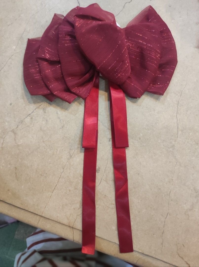 Hair clip (Category: Hair Accessories) located in Bocaue. Submitted by jessdcluters (Listing ID 1463437977, Image 2). Description: .
