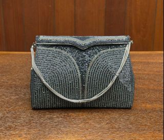 (Category: ) located in . Submitted by thriftbagcollections (Listing ID 1463398302, Image 1). Description: .