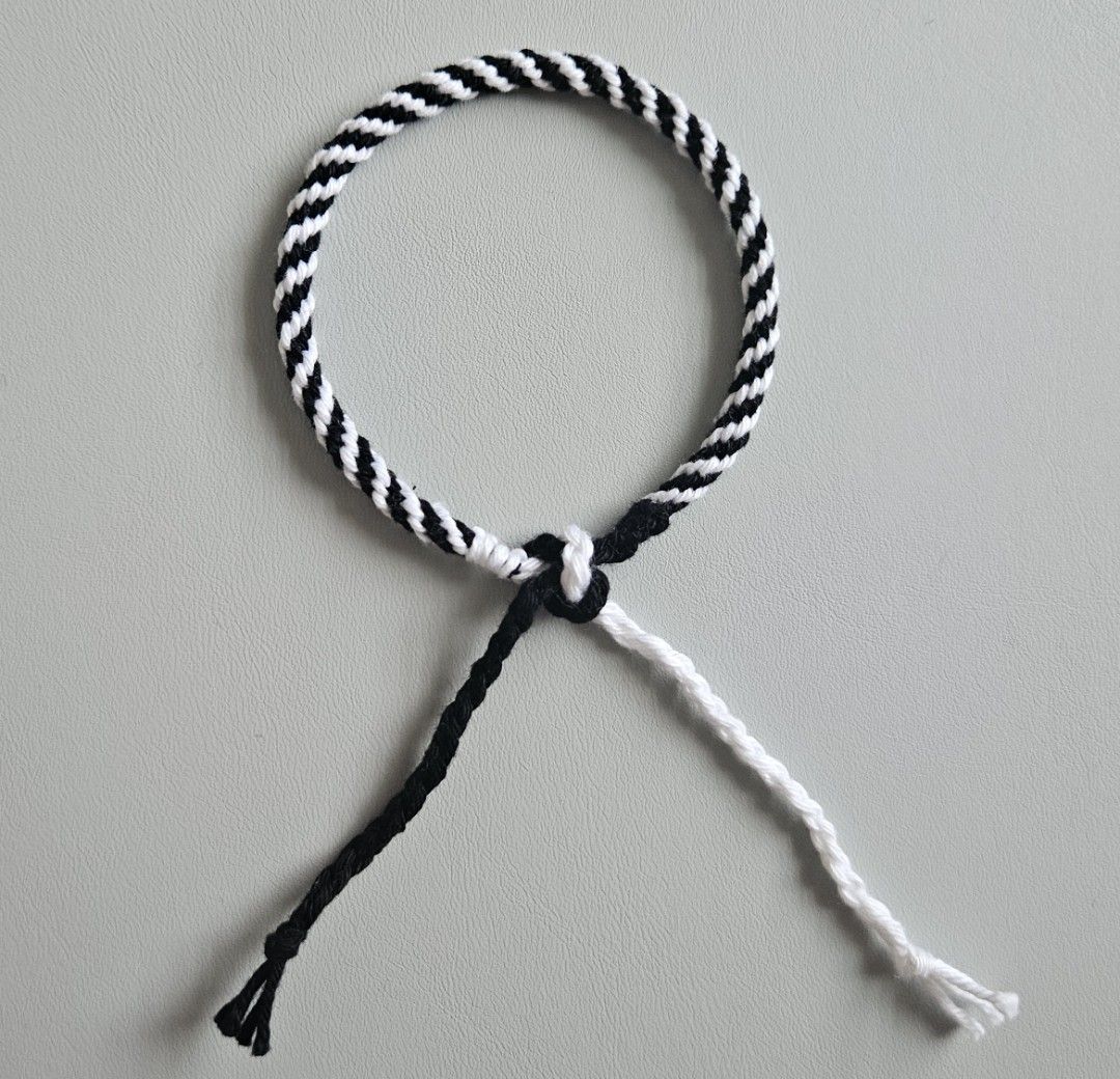 Handmade Bracelet - Black & White Spiral (Category: Bracelets) located in Bacoor. Submitted by amity.cord (Listing ID 1463393104, Image 1). Description: Handmade bracelet made from crochet yarn..