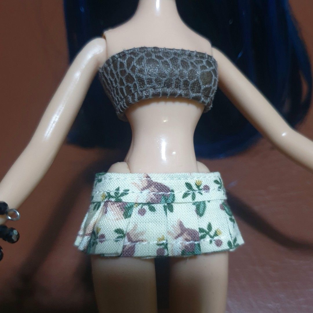 Handmade Bratz Skirt - 150 each (Category: Kids Toys) located in Rizal. Submitted by littlehelena (Listing ID 1463528746, Image 2). Description: Open for Take All.