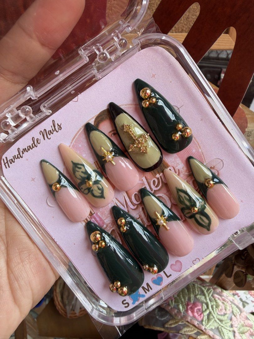 Handmade Press-On Nails - Various Designs (Category: Hands & Nails) located in Antipolo. Submitted by jincute23 (Listing ID 1463330259, Image 3). Description: - Handmade press-on nails - Available in cute designs: Kitty, strawberries, bunnies, cats, floral patterns - Each set includes a clear case - Perfect for parties or adding a unique flair to your everyday look -with free glue kit - Limited stock, get yours now!.