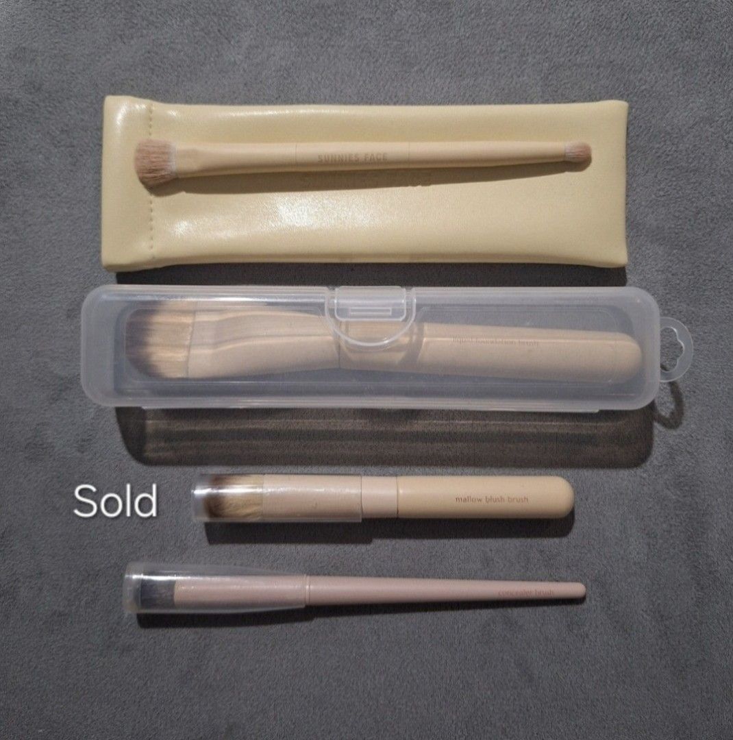 Happy Skin Brushes|Eyeshadow Brush|Ultra Thin Liquid Foundation Brush|Concealer Brush|Take All or Individually (Category: Makeup) located in Paranaque City. Submitted by simplified_closetspace (Listing ID 1449681837, Image 1). Description: - Take all 3 for ₱470. - Message me if buying individually. We'll talk prices. - Already cleaned. Includes: 1. Eyeshadow Brush 2. Ultra Thin Liquid Foundation Brush 3. Mallow Blush Brush (SOLD) 4. Concealer Bru