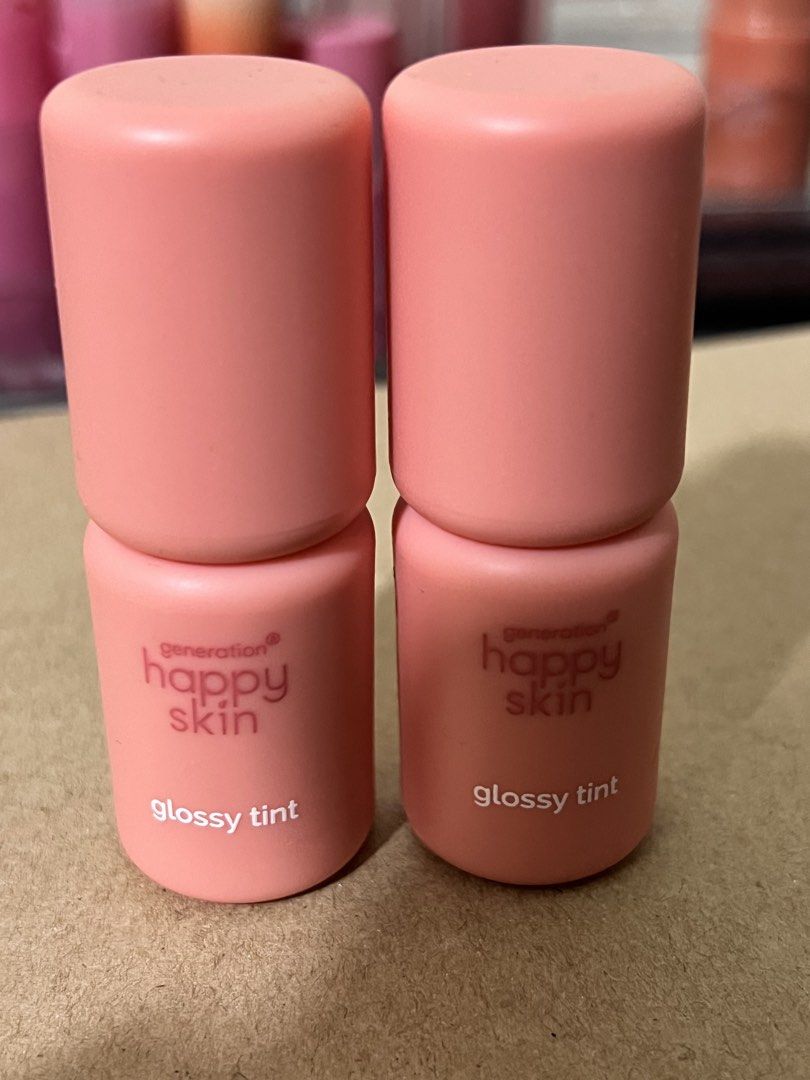 Happy skin bundle glossy tint (Category: Makeup) located in Las Pinas. Submitted by 0i.k7 (Listing ID 1463454840, Image 1). Description: good as new only hand swatched rsf: a lot of lippies need to declutter .