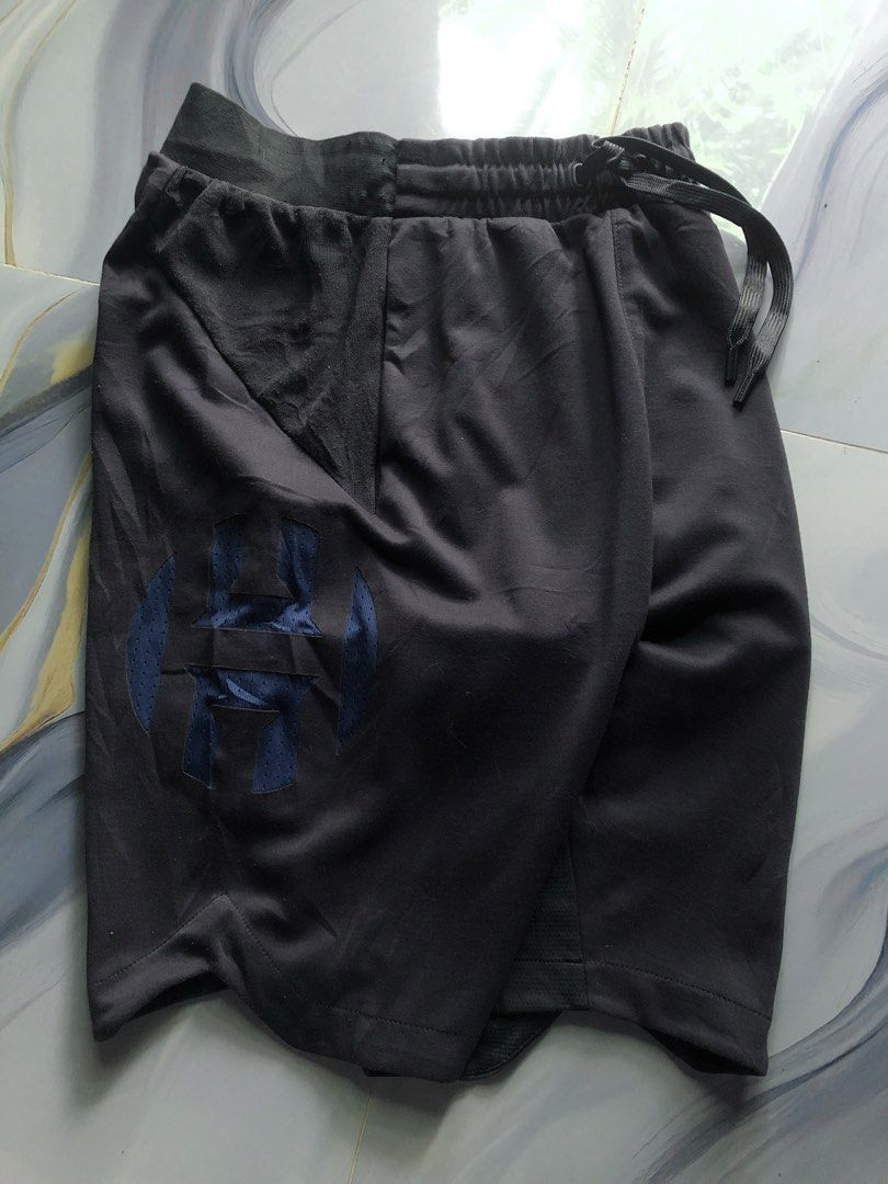 Harden x Adidas size 30-32 (Category: Joggers) located in Sumilao. Submitted by kentmarkda97226 (Listing ID 1463436186, Image 1). Description: .