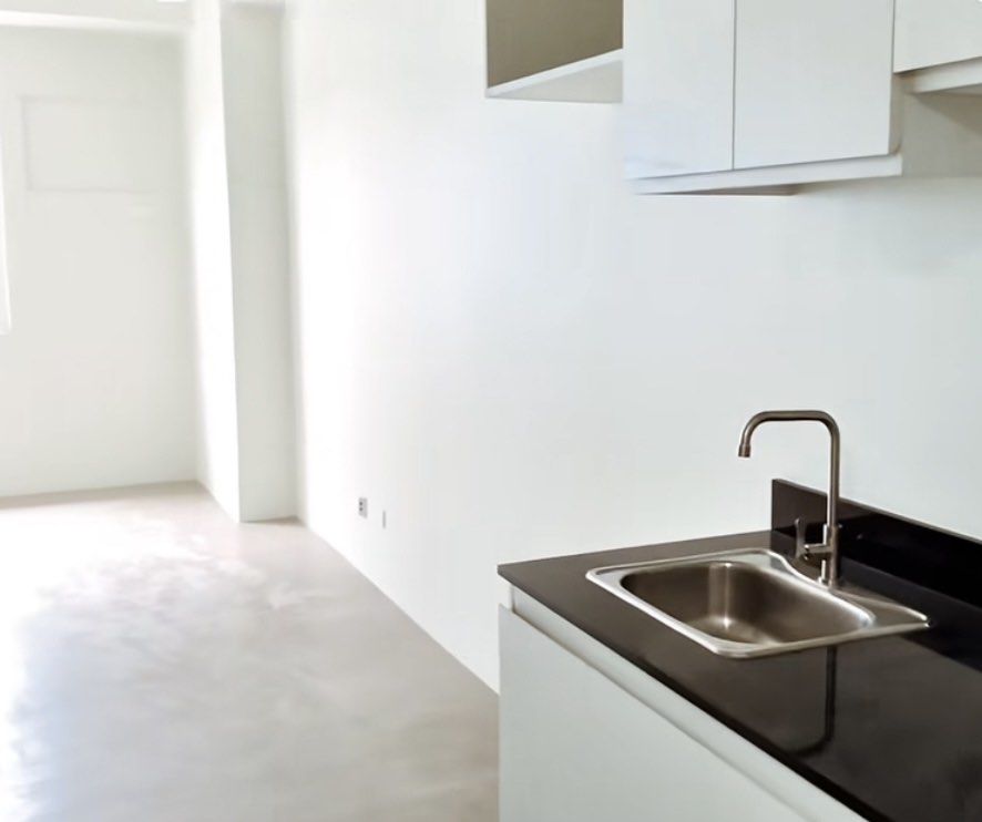 Hawthorne Heights, Katipunan (Studio Type) (Category: Apartments & Condos) located in Quezon City. Submitted by dreandreaa (Listing ID 1463413074, Image 3). Description: Own a condo unit at Hawthorne Heights, located along Katipunan Avenue, Quezon City. Near Ateneo, Miriam, UP, malls, hospitals and LRT 2 stations Pet friendly! :) Parking Space 42/03F-0009 (12.5sqm) Studio Unit 15F-0005 ( 21sqm) Amenities: Fitness Gym Swimming Pool Study Area Func