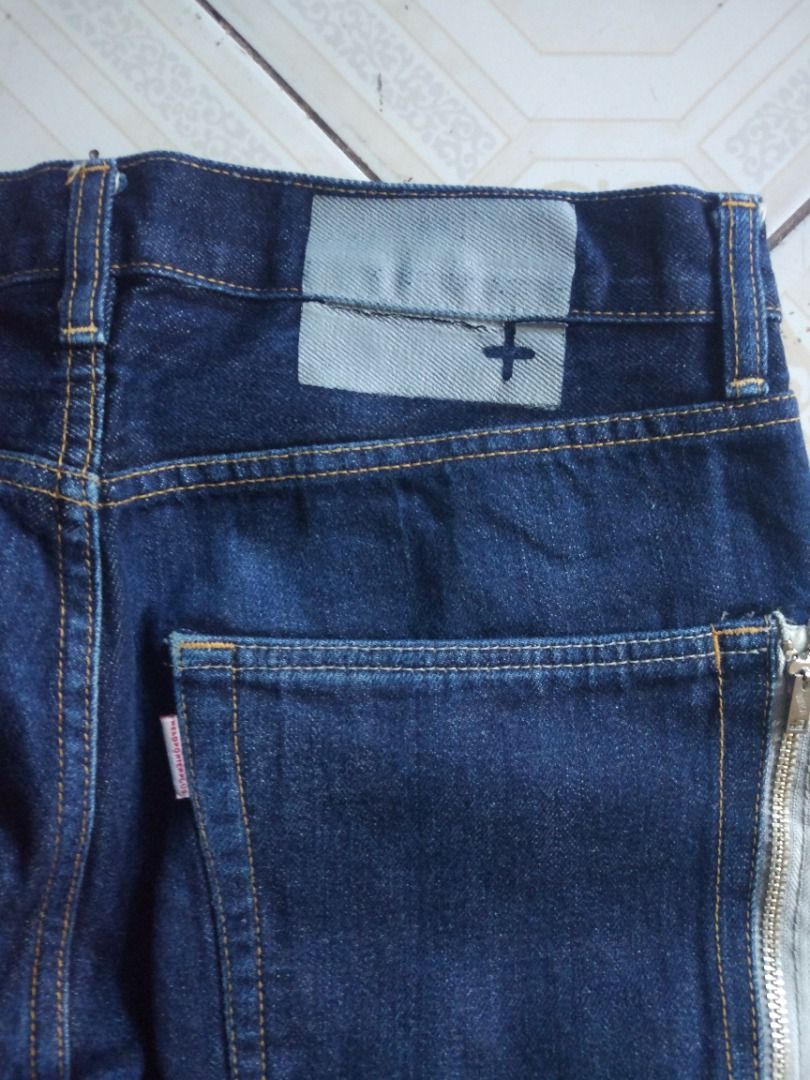 Head Porter Plus Selvedge Jean 32 actual (Category: Jeans) located in Pasay City. Submitted by denimdude.ph (Listing ID 1463385041, Image 3). Description: made in Japan.