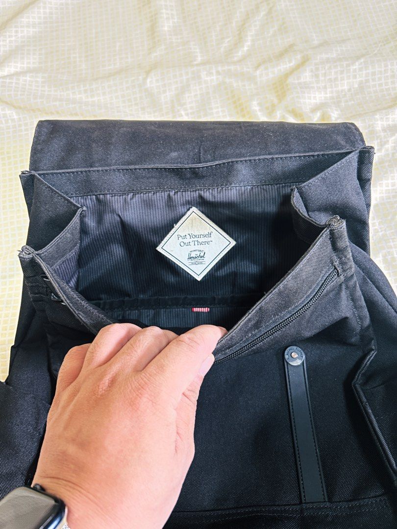 Herschel Backpack Black (Category: Backpacks) located in Makati City. Submitted by reese.stone (Listing ID 1463340468, Image 3). Description: - Classic black Herschel backpack - Ample interior space for essentials - Adjustable straps for customized comfort - Made with durable materials - Ideal for school or everyday use - Only Cash, Direct QR Payment, or Bank Transfers - Negotiable but will only entertain straightforward buyer.