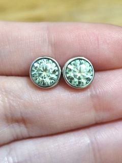 (Category: ) located in . Submitted by allaboutgemsandco (Listing ID 1463332457, Image 1). Description: .