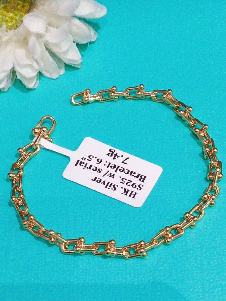 HK setting S925 silver hardware bracelet (Category: Bracelets) located in Manila. Submitted by bhelgoldseller2ndaccount (Listing ID 1463326973, Image 3). Description: HongKong setting S925 Silver 1000/g Brandnew Per grams only Pm me for other details.