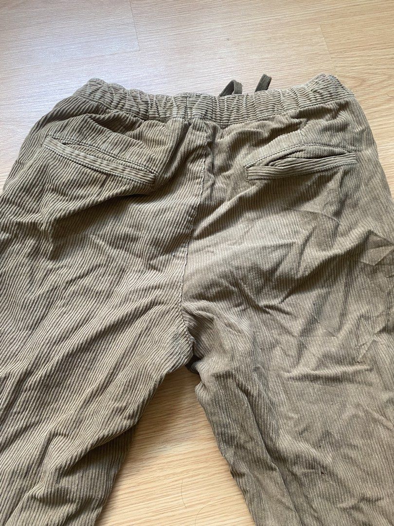 H&M brown curduroy with drawstring (Category: Jeans) located in Manila. Submitted by bran.yee (Listing ID 1463393538, Image 3). Description: Xs but fits small 28 Needs washing. Stock for years, makati area jnt .