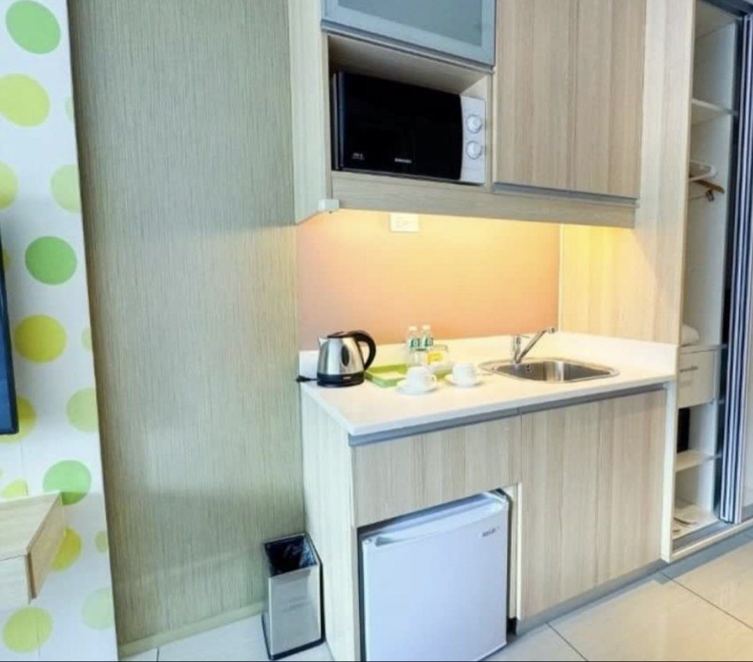 Hotel 101 Manila for sale (Category: Apartments & Condos) located in Bacoor. Submitted by mcyzon (Listing ID 1463341423, Image 3). Description: Hotel 101 offers a passive, “buy-a-unit-we-manage-it” condotel investment, where you own a unit, receive 30% of gross room revenue monthly (without paying operating costs or maintenance), get 30 free nights.