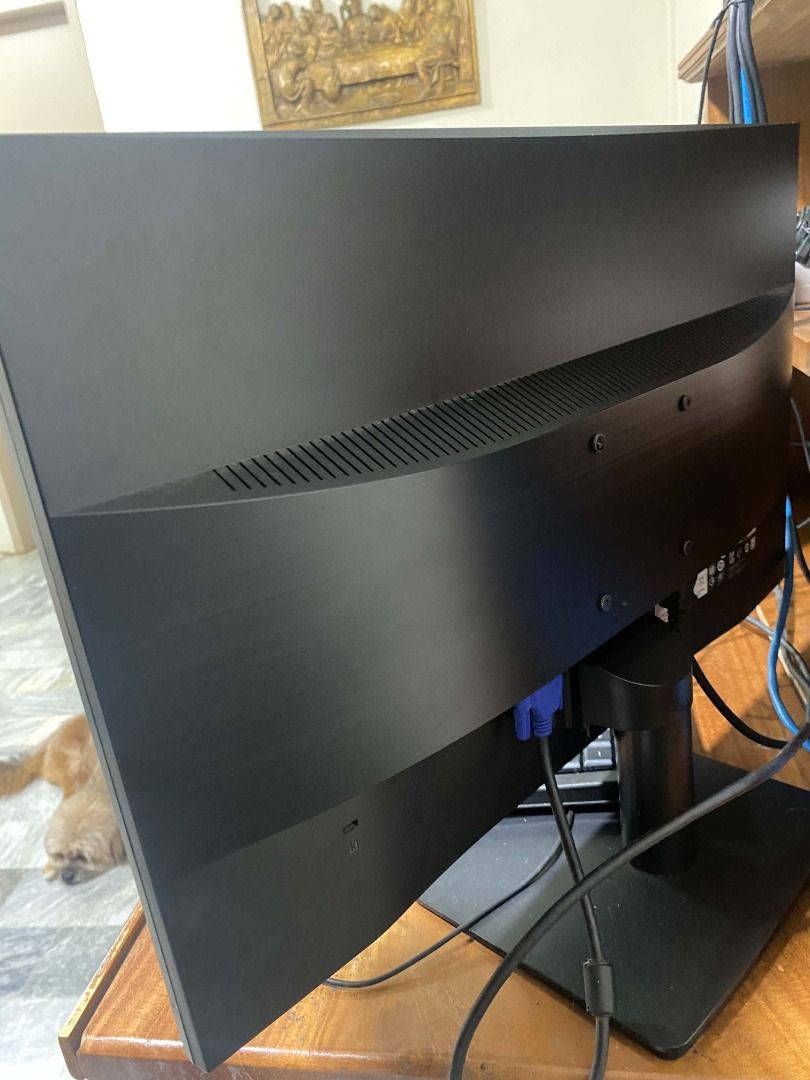 HP N223V Desktop (Category: Desktops) located in Caloocan City. Submitted by clarenohctis (Listing ID 1463347436, Image 2). Description: For Repair / As-Is Selling an old HP desktop PC that is no longer working. Selling as-is and may be suitable for repair or parts. RFS: No longer in use. Selling price negotiable. Buyer may inspect before purchase. .