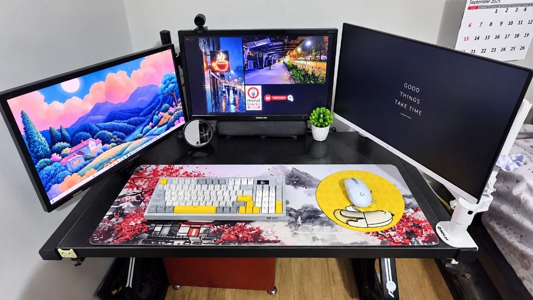 HP ProDesk PC, 3 Monitors, Keyboard, Mouse, Desk (Category: Desktops) located in Antipolo. Submitted by etchveegee (Listing ID 1463512657, Image 2). Description: - Complete Desktop Setup - Perfect for Gaming or Work - HP ProDesk PC - Intel i7-6700K CPU - 16GB RAM - 224GB SSD - two Monitors Included - Mechanical Keyboard - Gaming Mouse - Large Desk Mat - Everything you need to get started! white monitor and mesh not included.