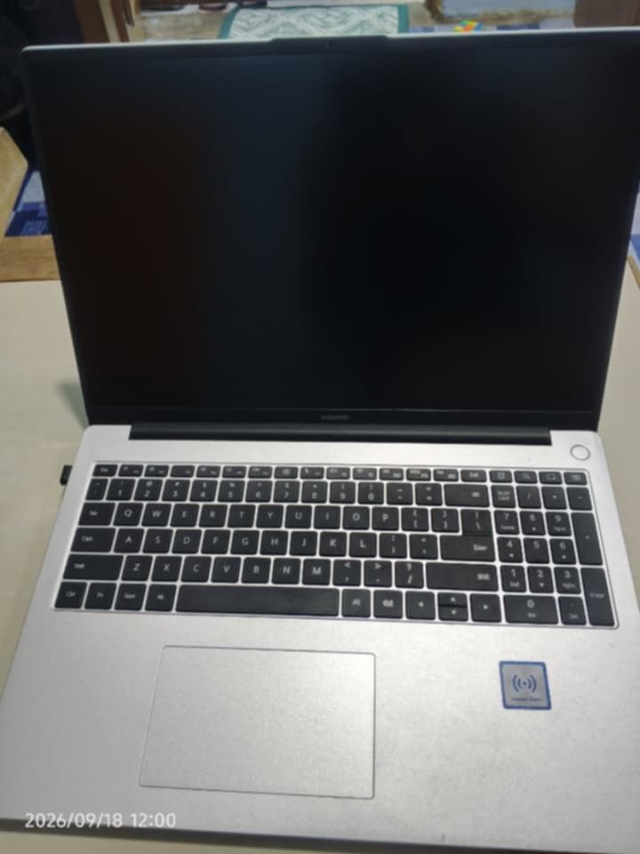 Huawei MateBook D15 Laptop (Category: Laptops & Notebooks) located in Makati City. Submitted by shellatabanao271993 (Listing ID 1463331964, Image 3). Description: - Huawei MateBook D15 Laptop - 12th Gen Intel Core i5 Processor - 16GB RAM - 477GB Storage - Windows 11 Pro - Includes Charger, Mouse, and Grey Laptop Bag - Ideal for Work and School 5MONTHS OLD ONLY!!!!!!.