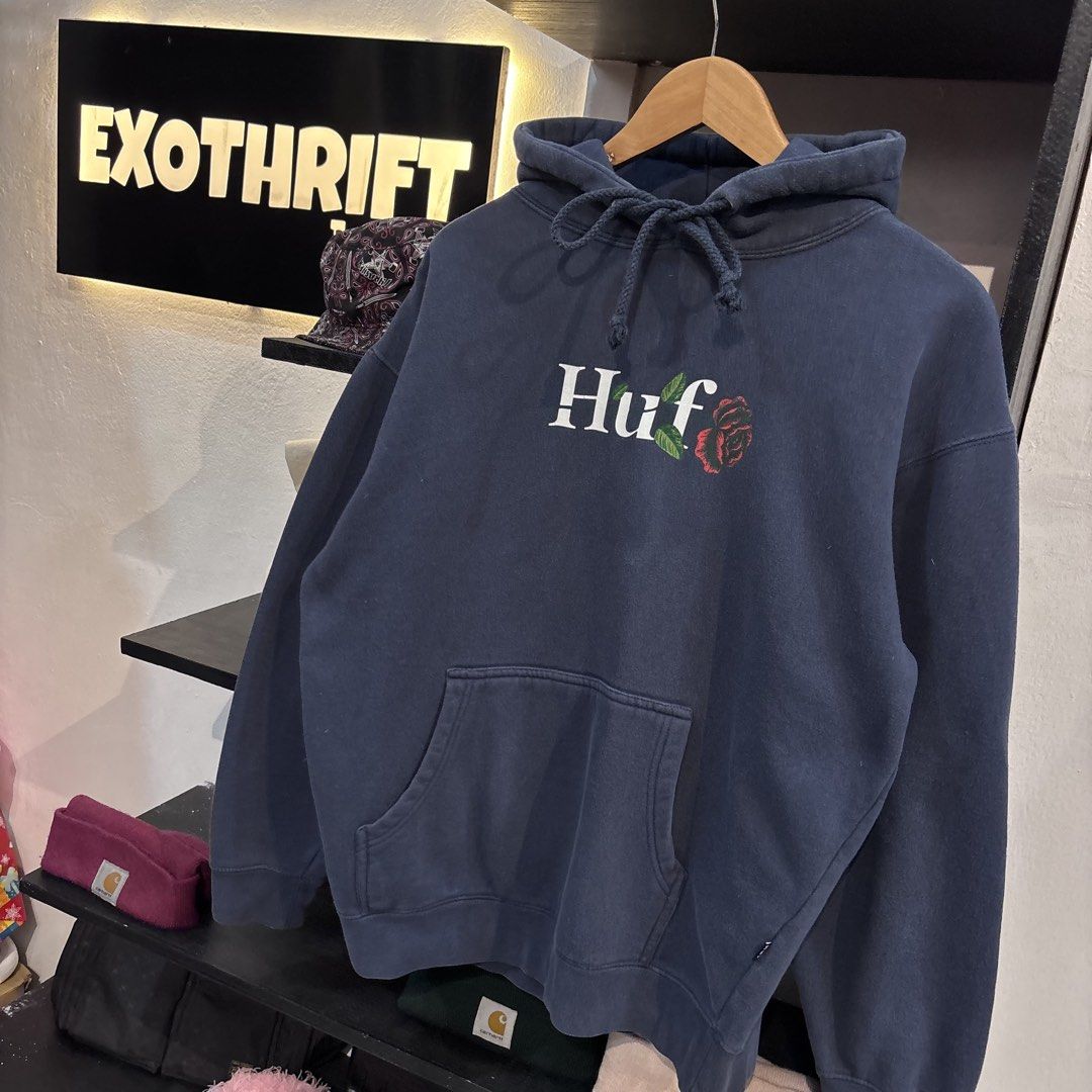 Huf Hoodie Jacket (Category: Activewear) located in Rizal. Submitted by doyskie.star (Listing ID 1463515400, Image 2). Description: Dimes: 24 x 26.