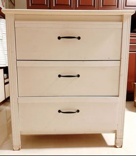 (Category: ) located in . Submitted by DoBuySG (Listing ID 1463427058, Image 1). Description: .