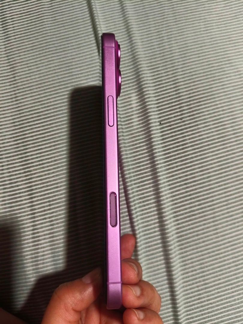 iPhone16 Plus 128gb (Category: iPhone 16 Series) located in Pateros City. Submitted by coolstorm_57f4c5 (Listing ID 1463366187, Image 3). Description: Bilhin niyo na ‘to!! Well-loved Iphone 16 plus - Lady owned - Purchase last February 2025 - 128gb - 91%battery health - No issue ( May minimal dent due to the color of phone) - Unli check sa sure buyer Rfs : Need funds 📍SM Novaliches.