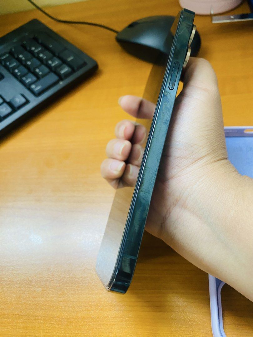 Iphone 12 Pro Max 256gb (Category: iPhone 12 Series) located in Manila. Submitted by trisha2621 (Listing ID 1463382229, Image 2). Description: Truetone ✅ Face id ✅ 72% Batt Health (makunat pa) ✅ Replaced Glass only (Front) ✅ No Issue ✅ Unli Reset/Check, All you want ✅ No sim restrictions ✅ Inclusions : Unit& Case Only .