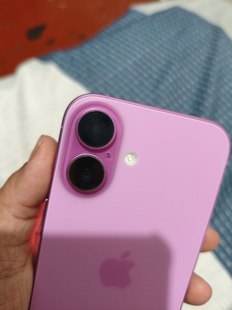 Iphone 16 (Category: iPhone 16 Series) located in Manila. Submitted by mikathenic17504 (Listing ID 1463371877, Image 1). Description: Iphone 16 ☑️ True tone and Face ID Working Unli Reset No dents and Scratches With Box and Cord 88% Batt Health Openline( No Restriction) Free cases .