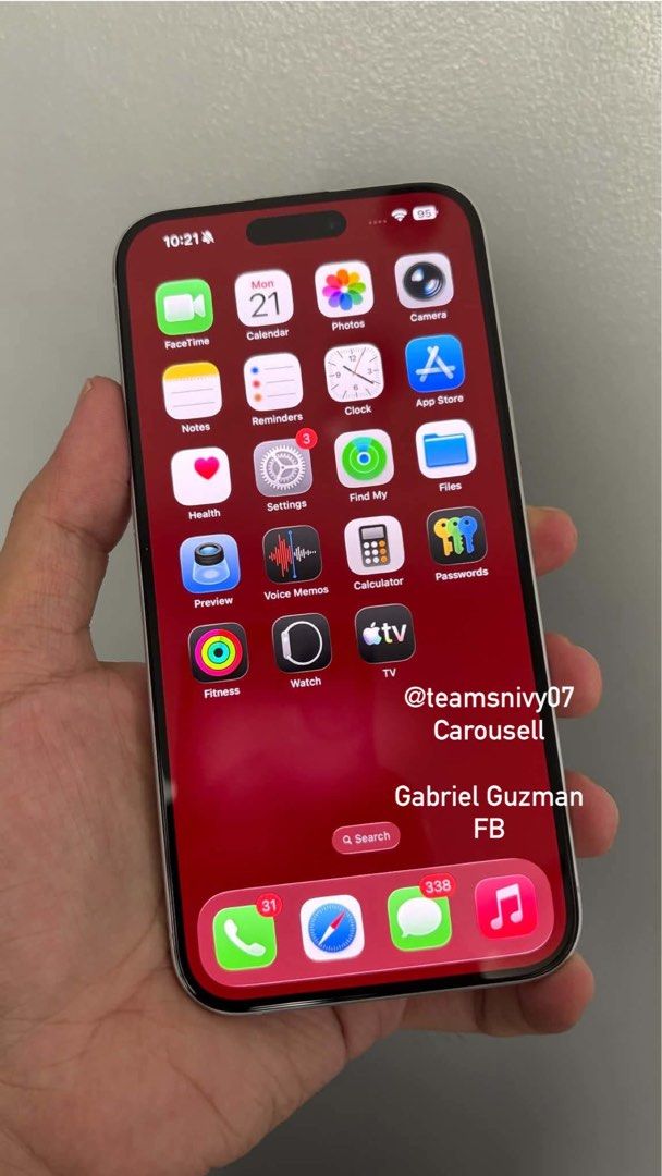 iPhone 16 Plus (Category: iPhone 16 Series) located in Makati City. Submitted by teamsnivy07 (Listing ID 1463452961, Image 1). Description: Helping a friend sell this item Model: iPhone 16 Plus Storage: 128GB Color: White Battery Health: 89% No issues No history of repairs Bought last February 25, 2025 RFS: Upgrade.
