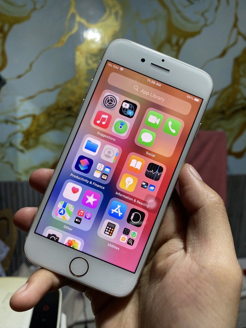 iphone 7 RUSH anysim pwede (Category: iPhone 7 Series) located in Manila. Submitted by rohan.gadgets (Listing ID 1463538670, Image 3). Description: Pm sa surebuyer. iphone 7 factory unlocked meet up or cod. test bago bayaran .