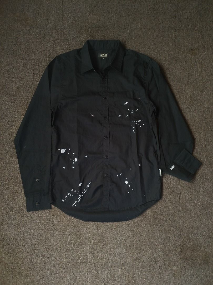IZZUE "paint splatter" BOTTONDOWN (Category: Formal Shirts) located in Manila. Submitted by secondarygarments (Listing ID 1463412858, Image 1). Description: Izzue "paints splatter" Bottondown Longsleeve DETAILS: - Size 3 on-tag ( best fit to l to Xl ) - 19 Width - 29 Length - No Issue - 10/10 Colorrate - As-new Condition .